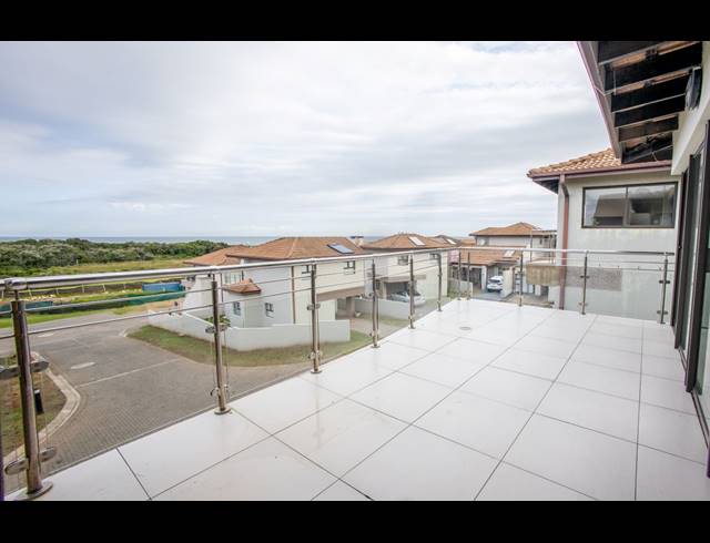 2 BEDROOM TOWNHOUSE FOR SALE IN WINTERSTRAND